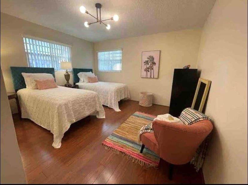 Coral Ridge Isles 45-47 B - Residential Income