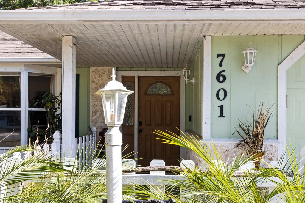 Photo of 7601 Lakeland Boulevard, Fort Pierce, FL 34951 (MLS # R10984434)