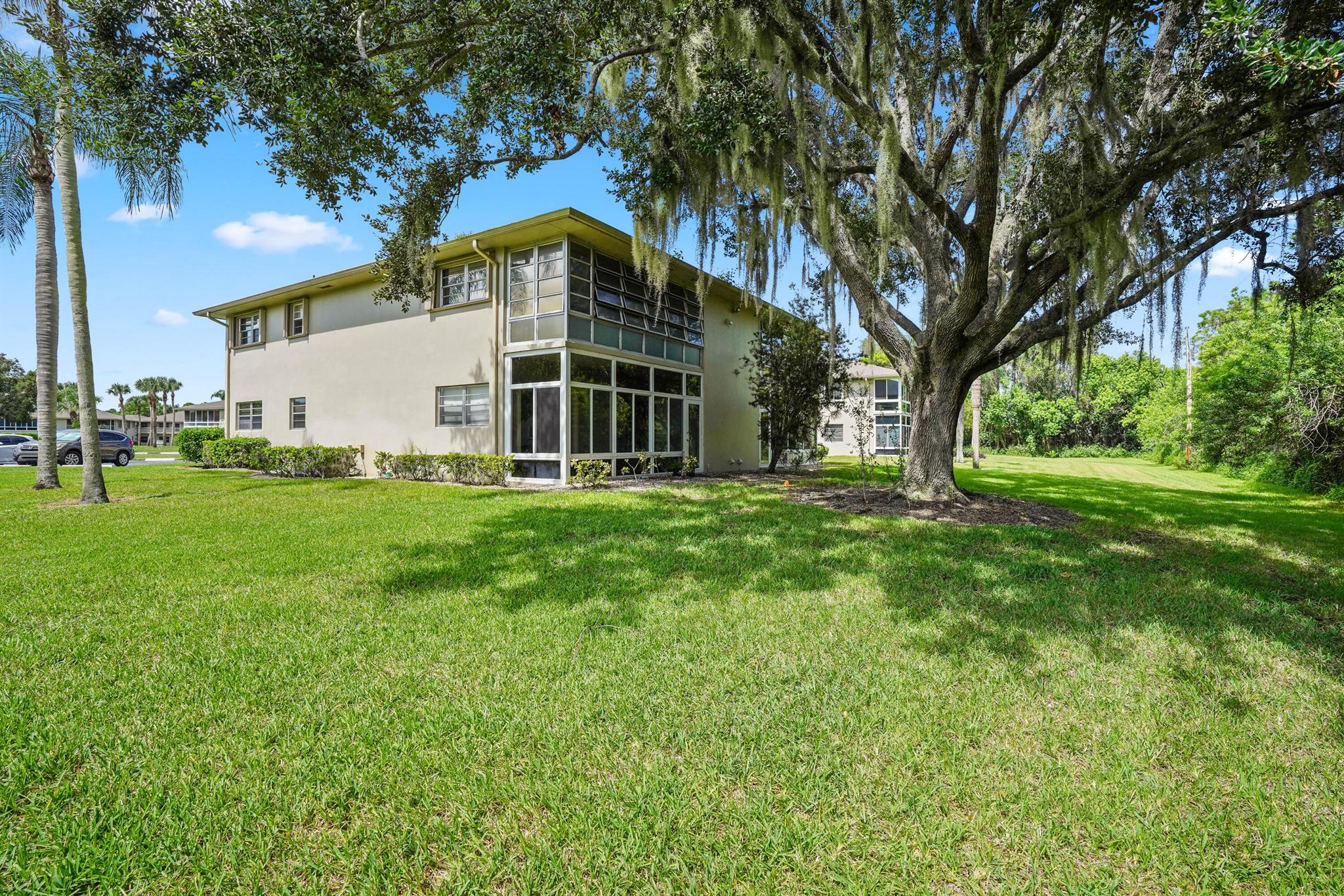VISTA ST LUCIE BUILDINGS - Residential