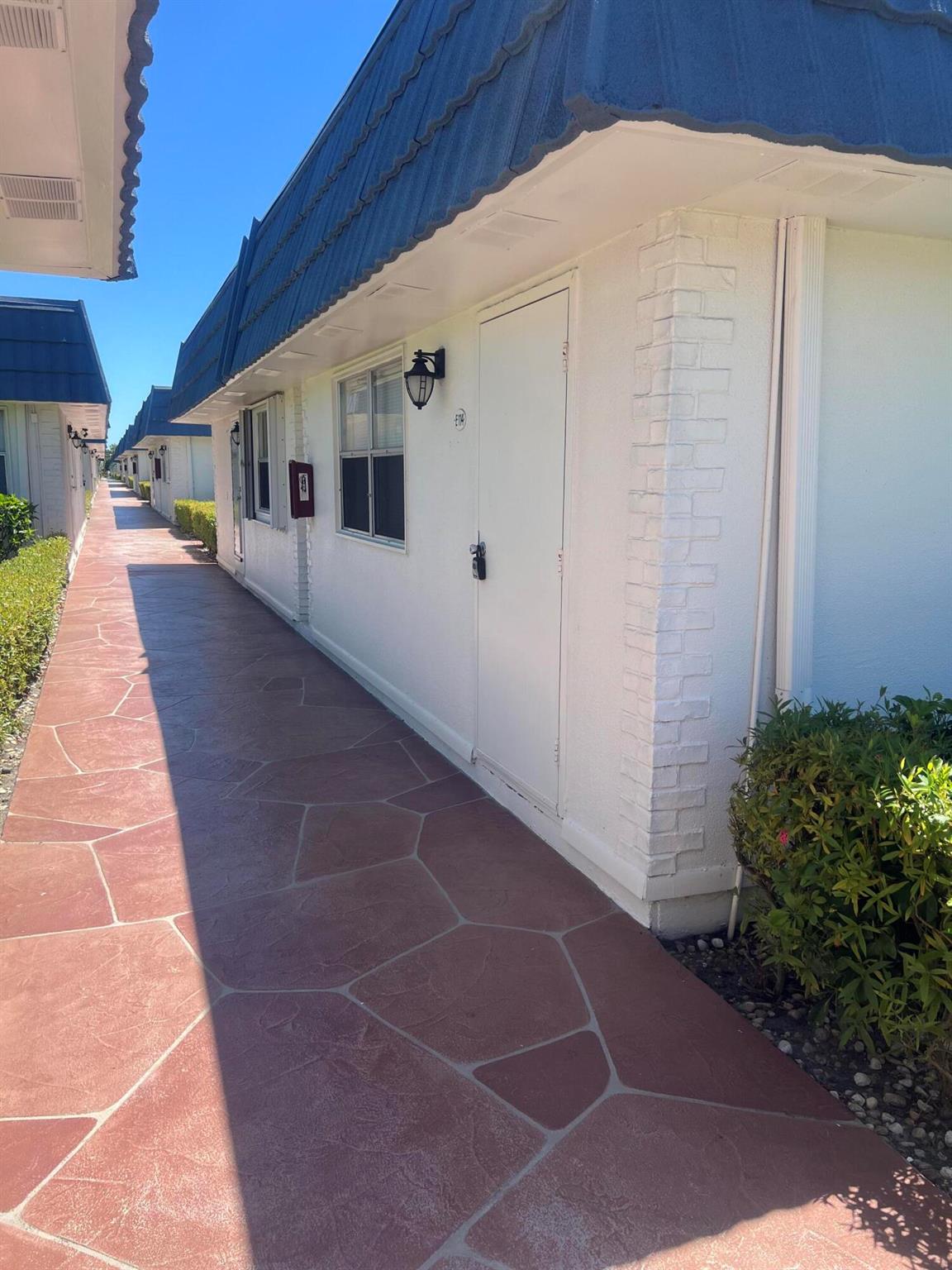 KINGS POINT - Residential Lease