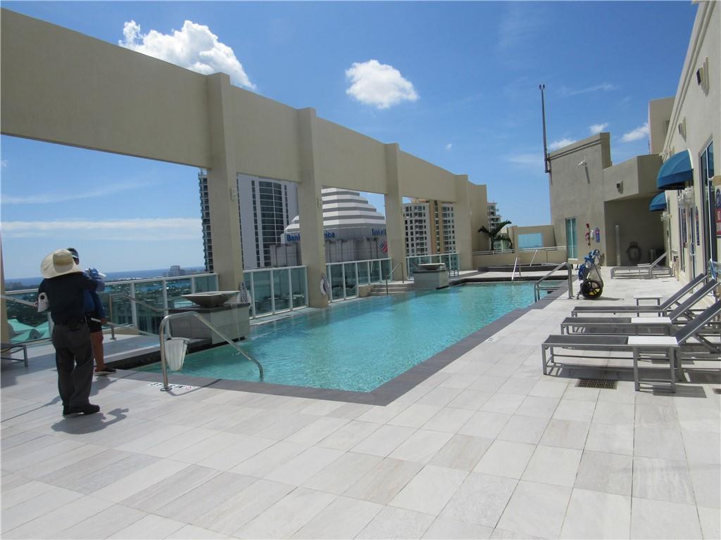 Las Olas Place - Residential