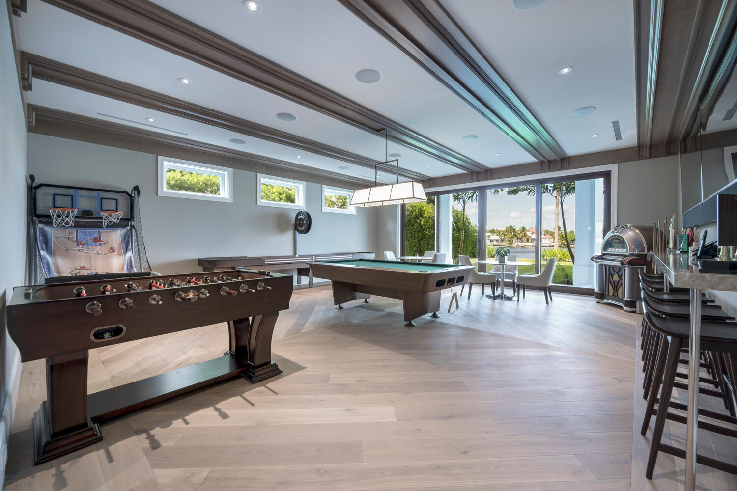 NORTH PALM BEACH VILLAGE OF 6 - Residential