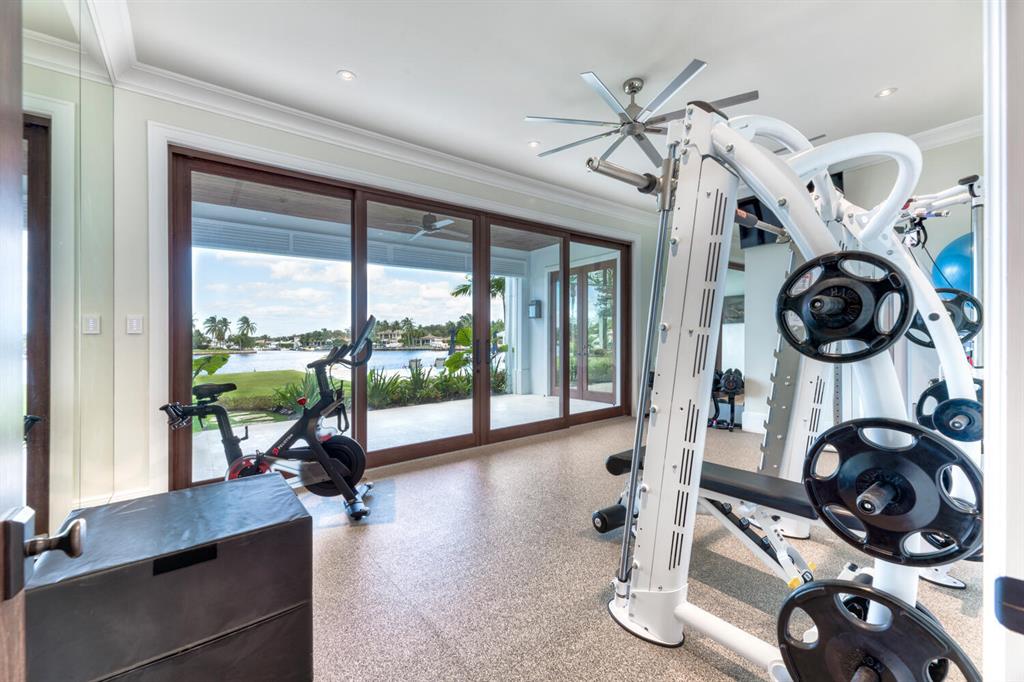 NORTH PALM BEACH VILLAGE OF 6 - Residential