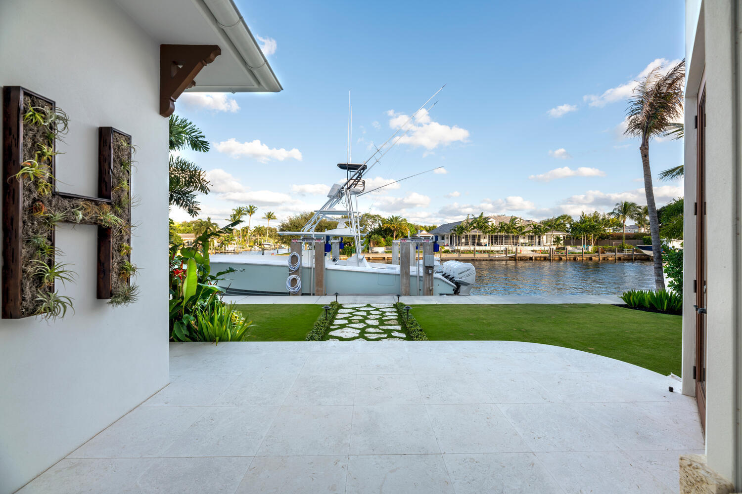 NORTH PALM BEACH VILLAGE OF 6 - Residential