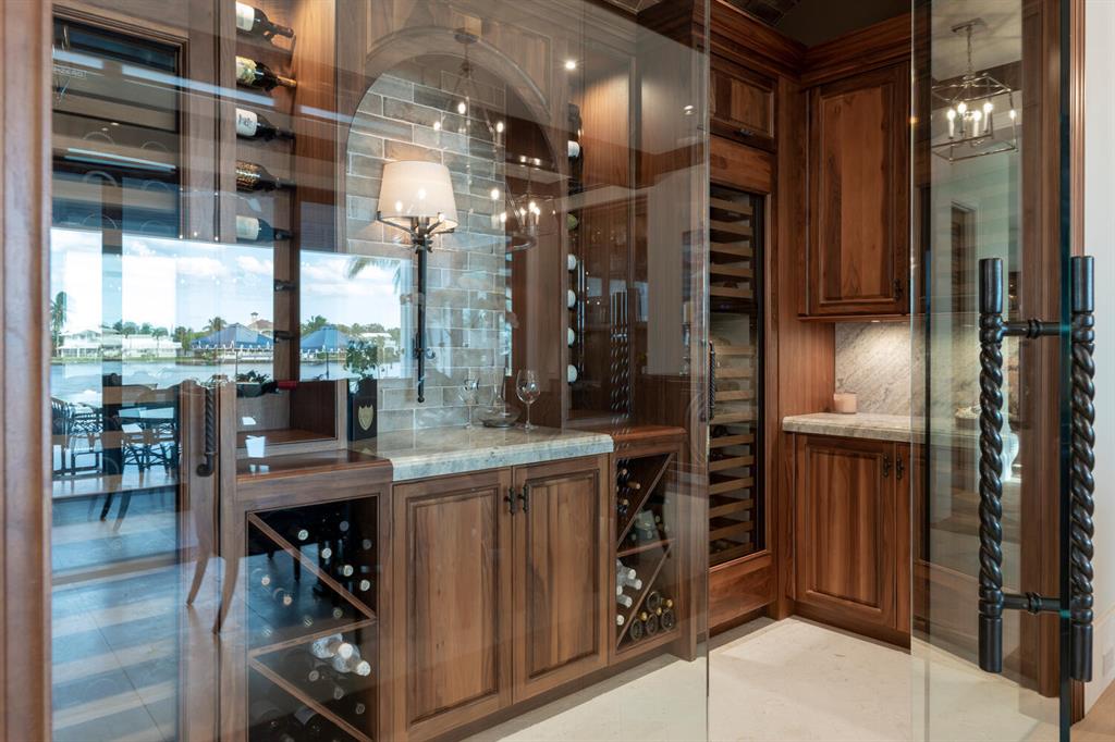 NORTH PALM BEACH VILLAGE OF 6 - Residential