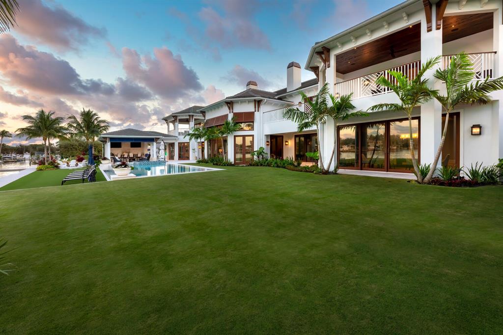 NORTH PALM BEACH VILLAGE OF 6 - Residential