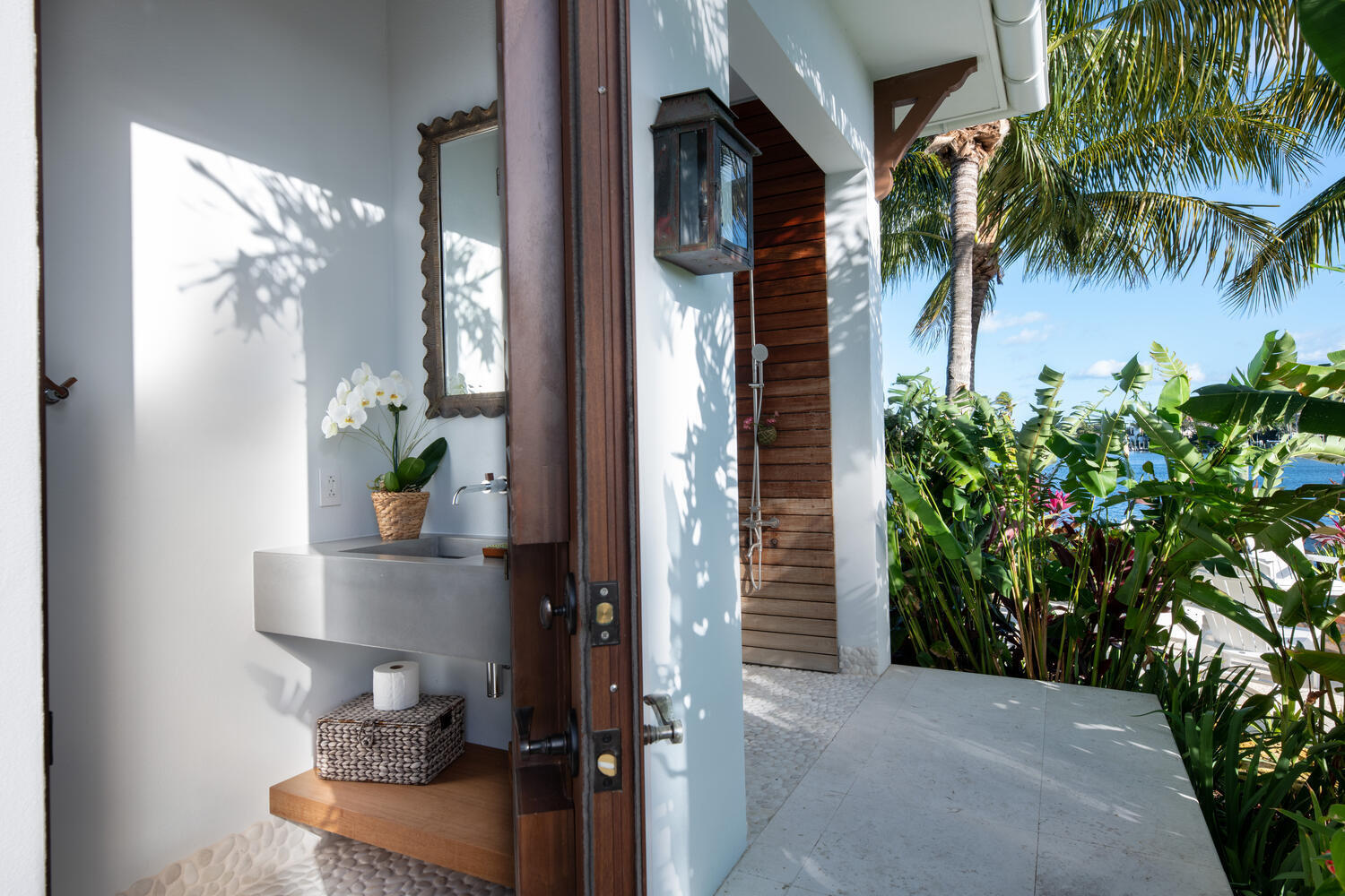 NORTH PALM BEACH VILLAGE OF 6 - Residential