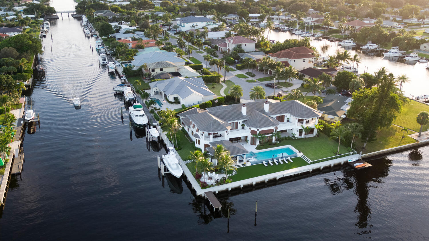 NORTH PALM BEACH VILLAGE OF 6 - Residential