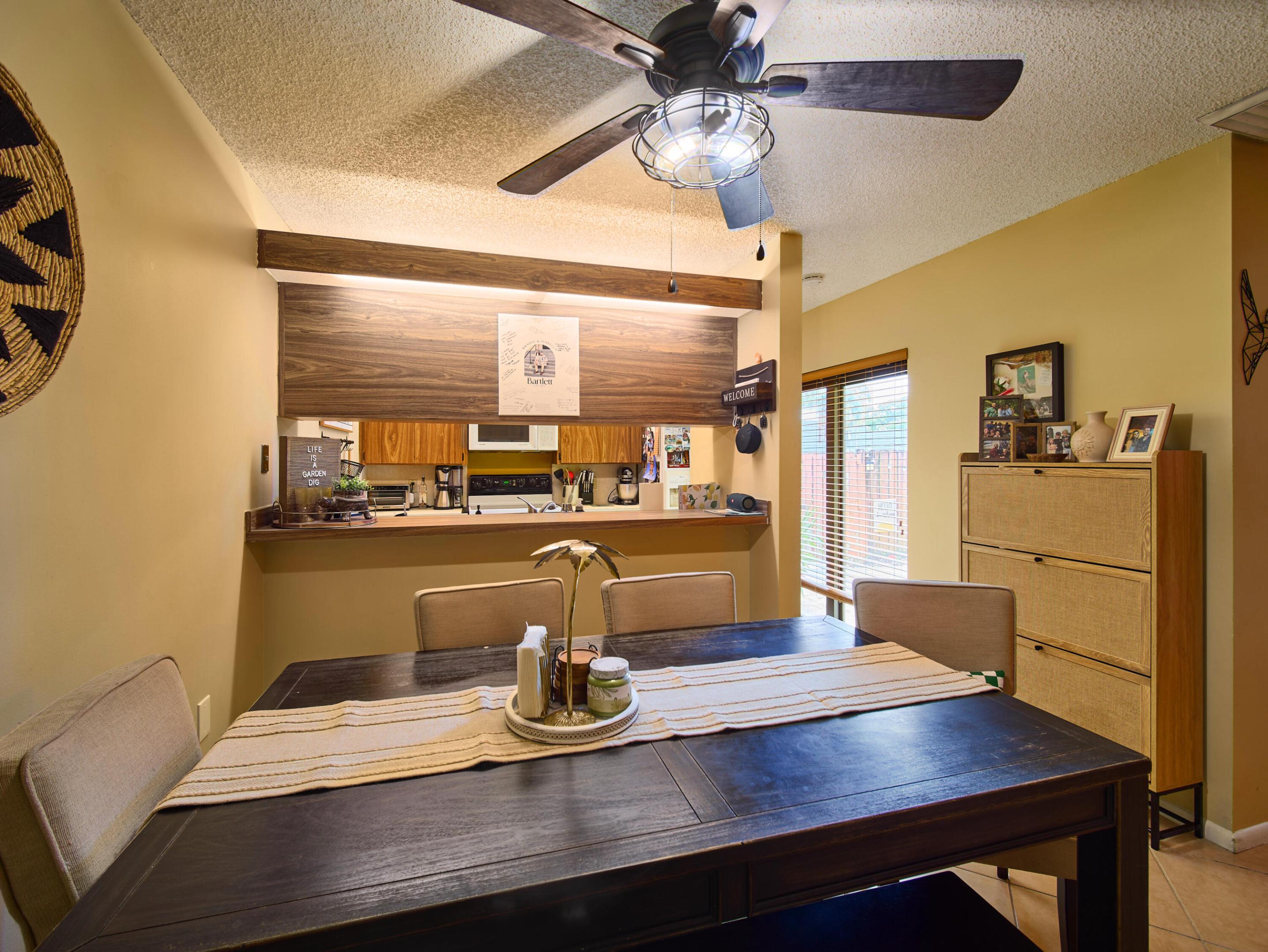 Sandalwood Lakes - Residential