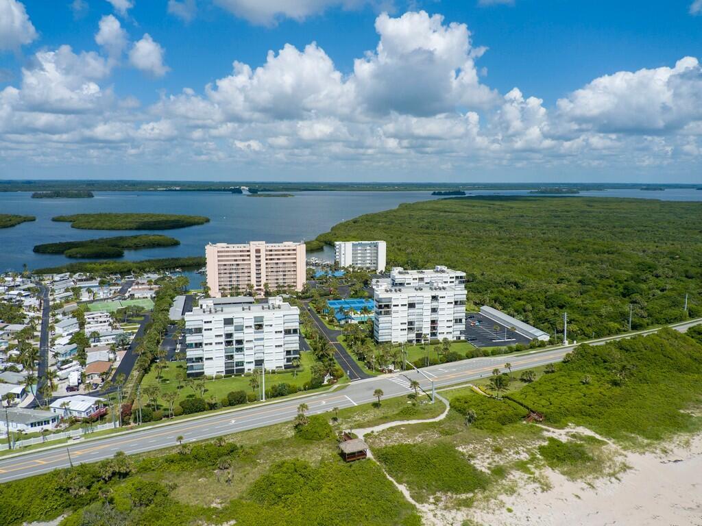 OCEAN HARBOUR NORTH - Residential Lease