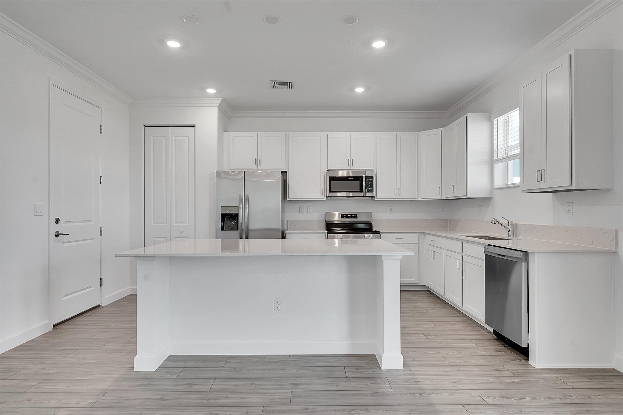 SEAGROVE PUD - Residential Lease