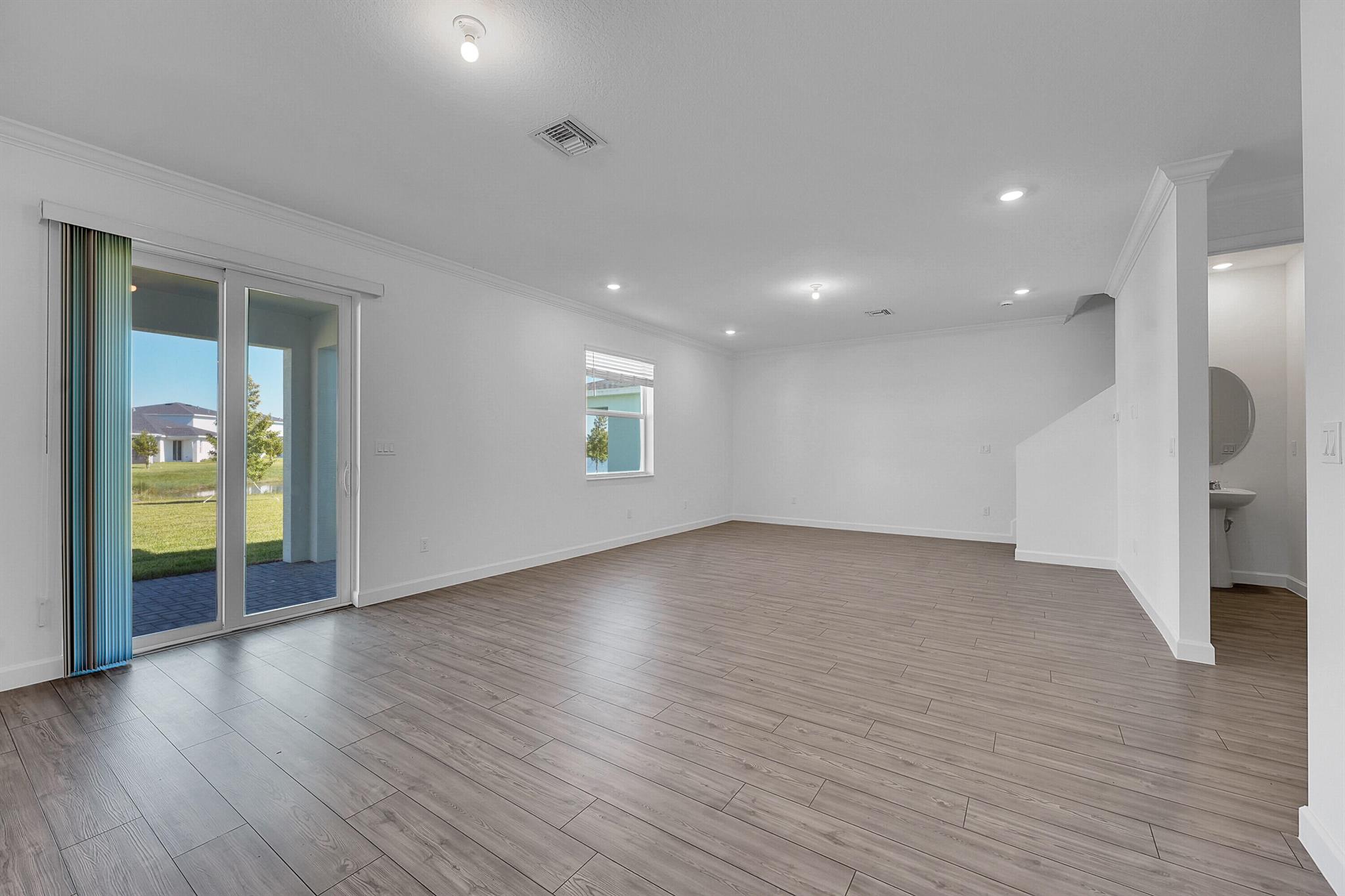 SEAGROVE PUD - Residential Lease