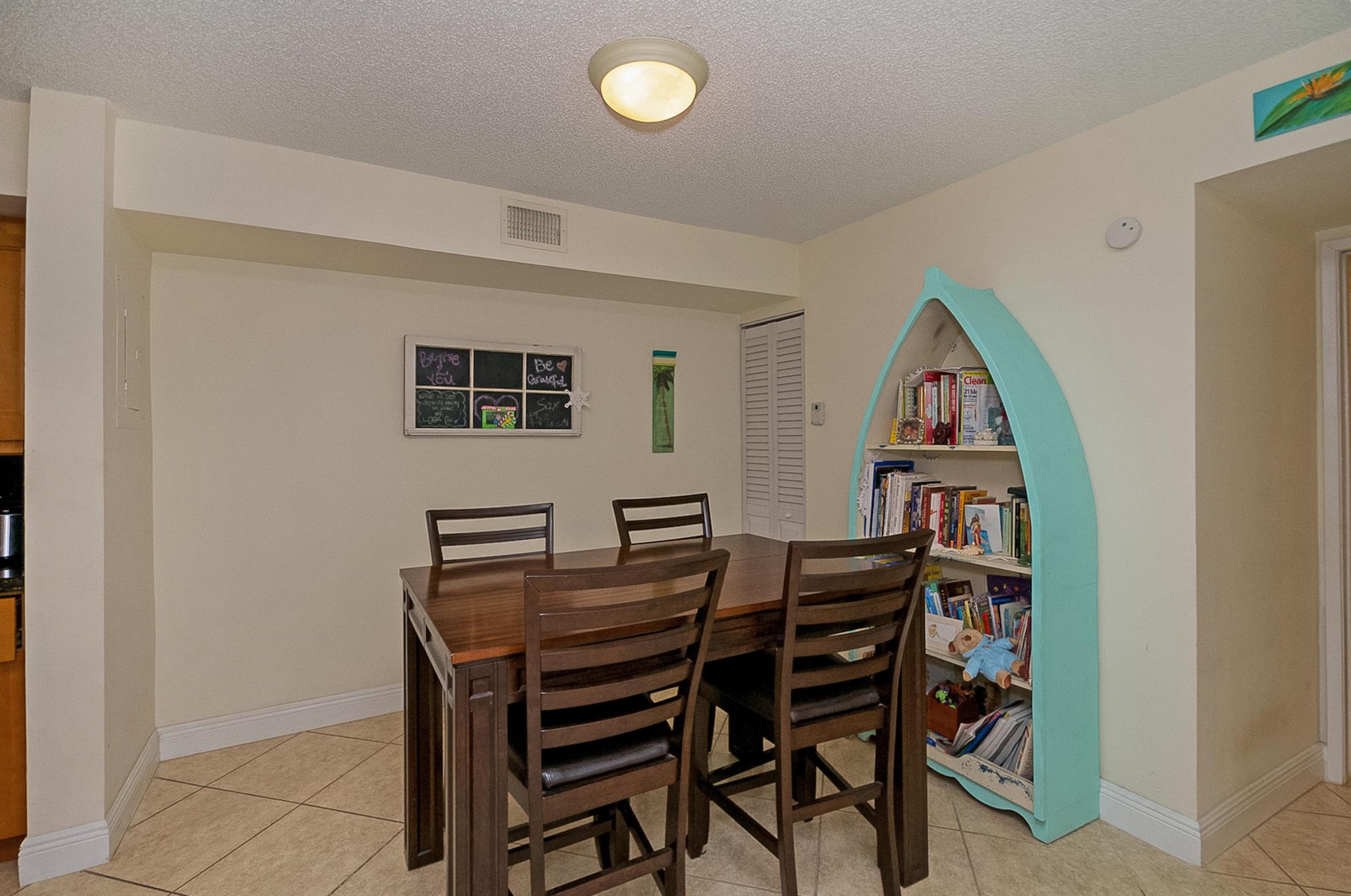 YACHT CLUB ON THE INTRACO - Residential Lease