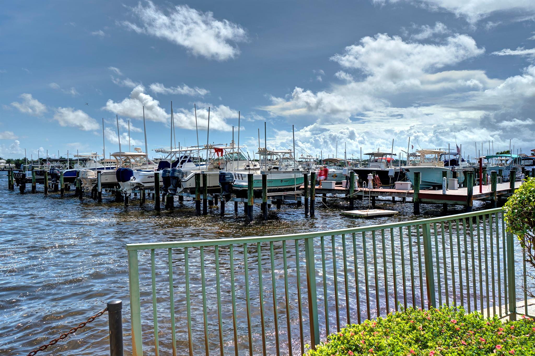 YACHT CLUB ON THE INTRACO - Residential Lease