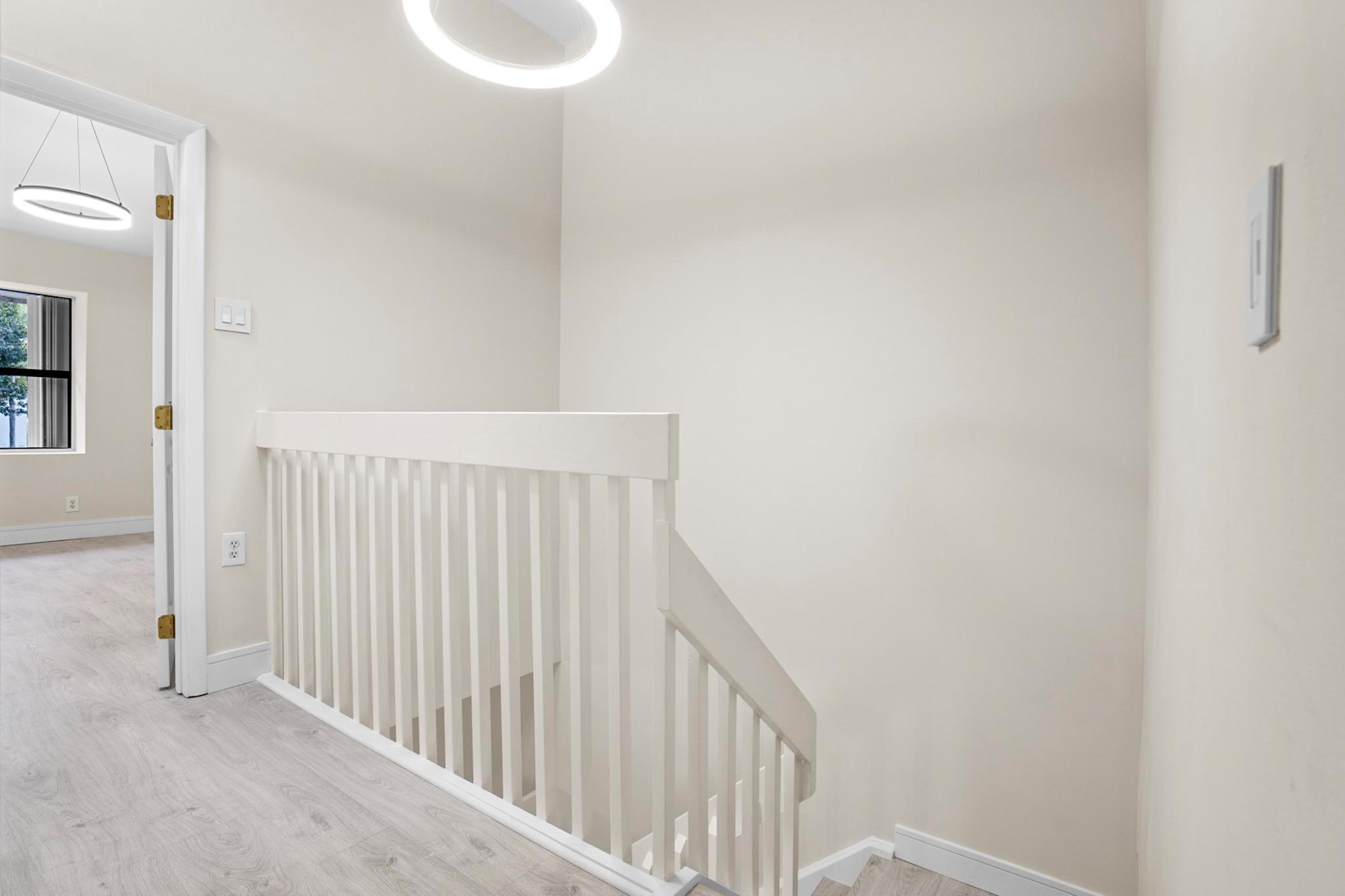 BAYWOOD VILLAGE II-B COND - Residential