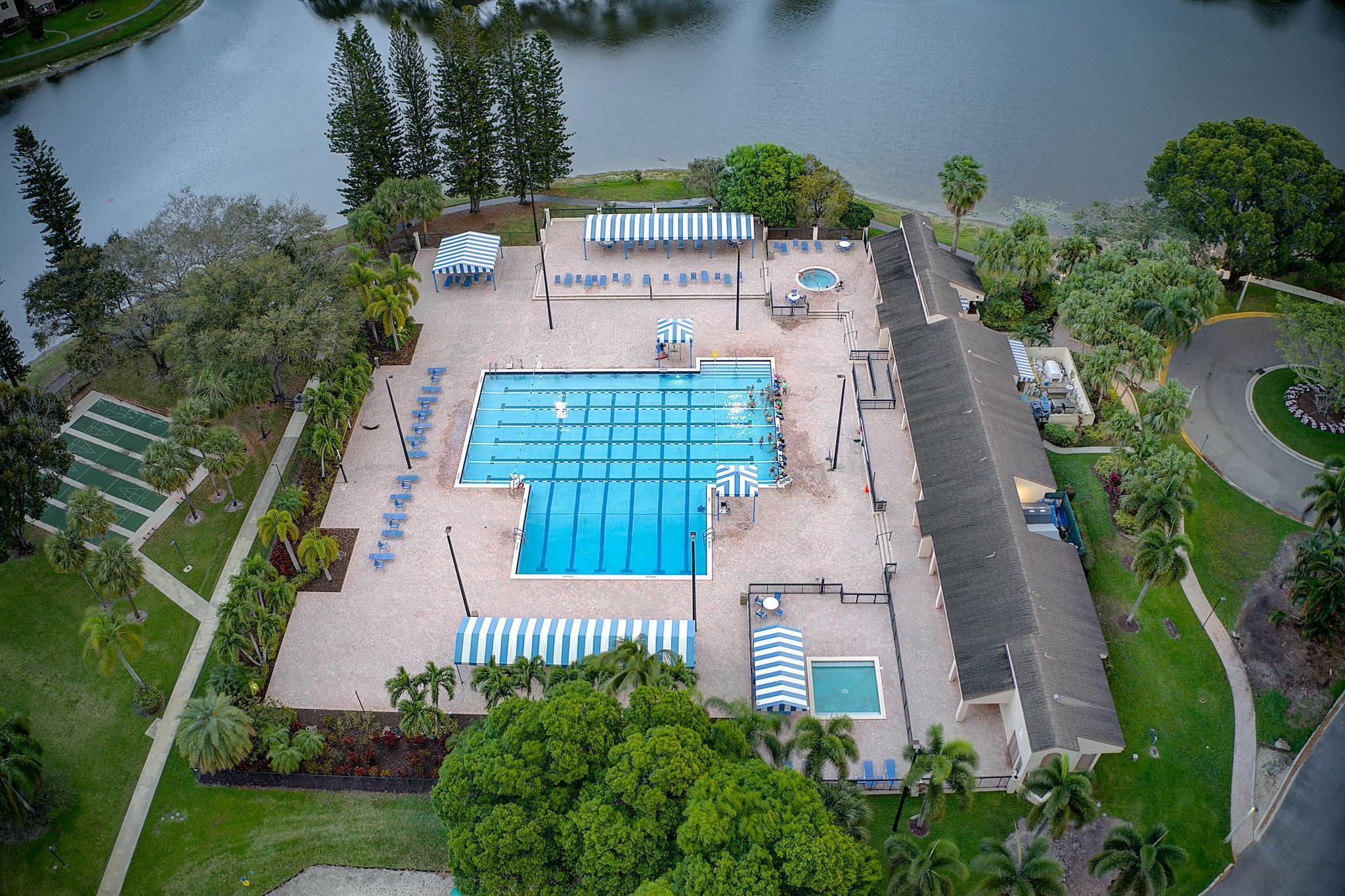 BAYWOOD VILLAGE II-B COND - Residential