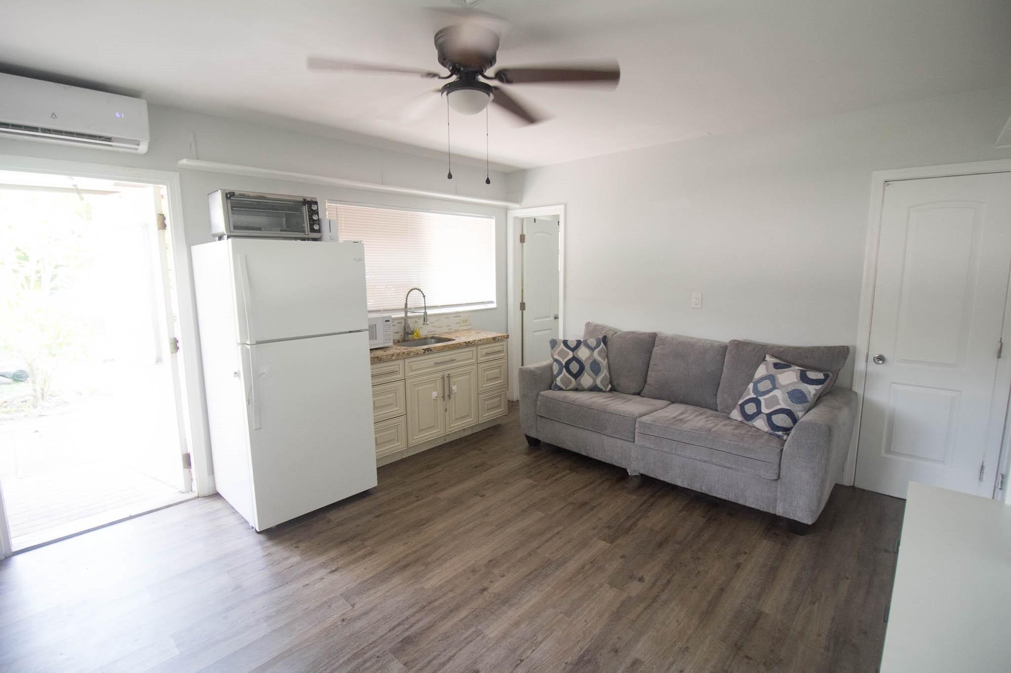 357 SE 12th Ave 2
