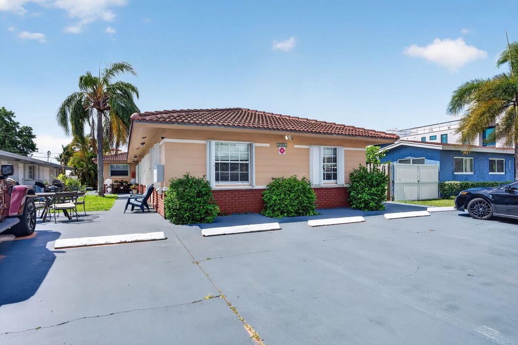 Photo of 1932 NE 7th Street #1, Deerfield Beach, FL 33441 (MLS # F10537091)