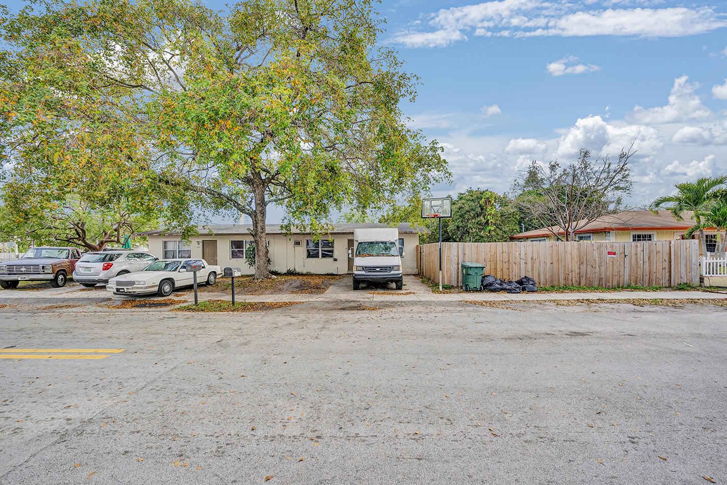 ZILADEN PROPERTIES - Residential Income