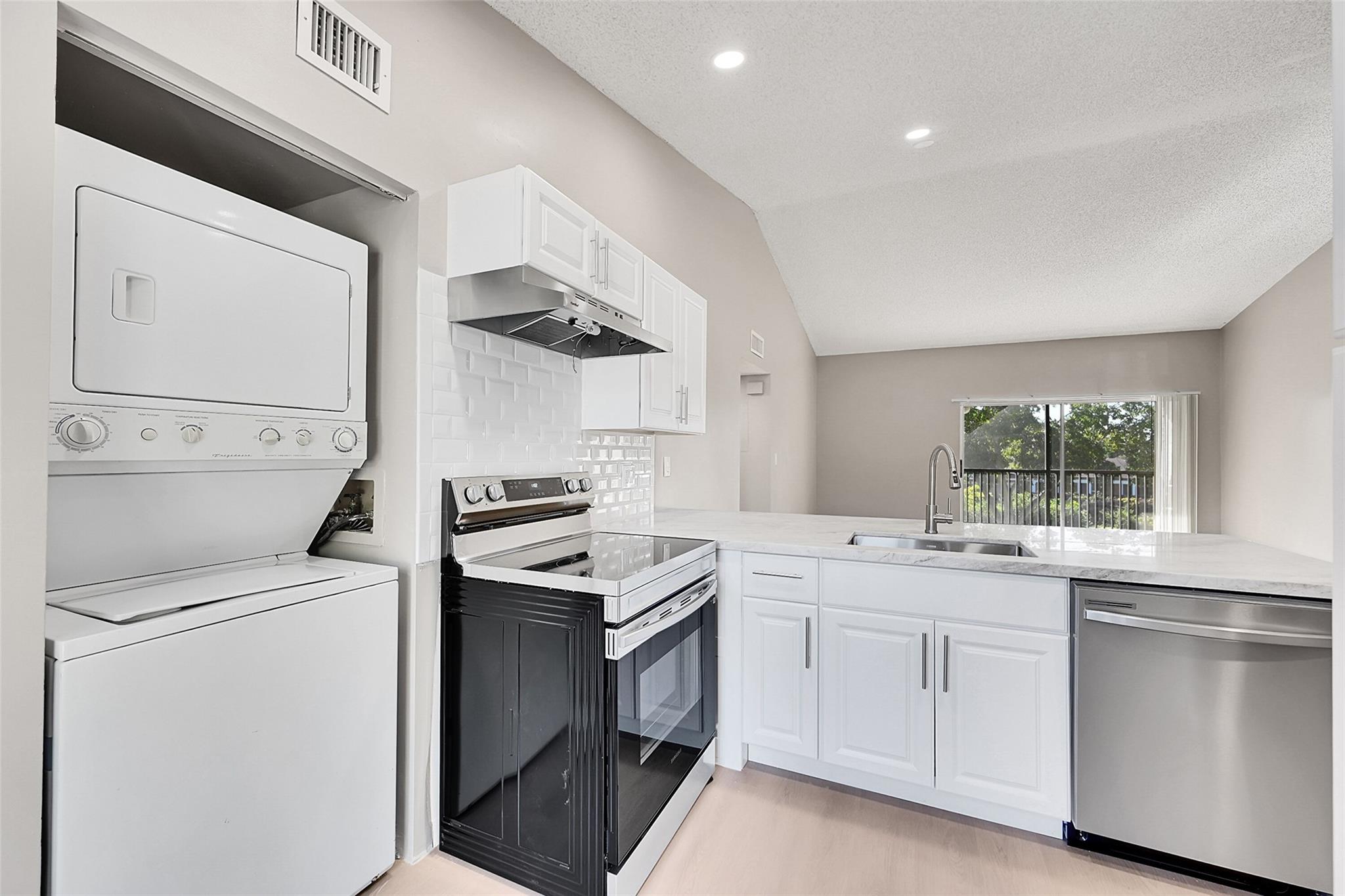 The Gardens North Eleven - Residential Lease