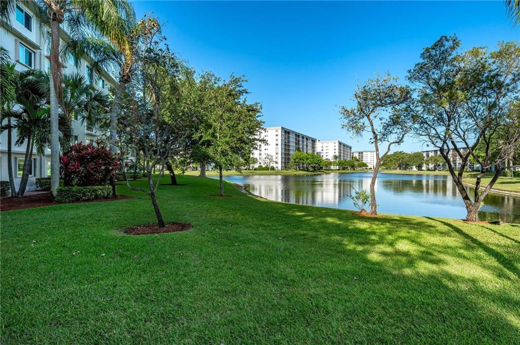 Cypress Bend - Residential