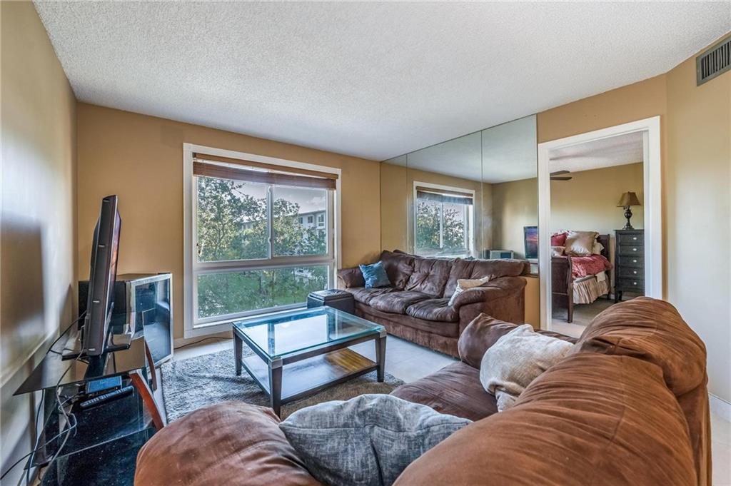 Cypress Bend - Residential