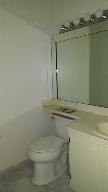 GOLDEN RAINTREE - Residential