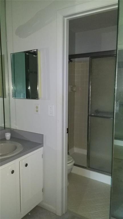 GOLDEN RAINTREE - Residential