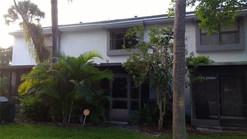 GOLDEN RAINTREE - Residential