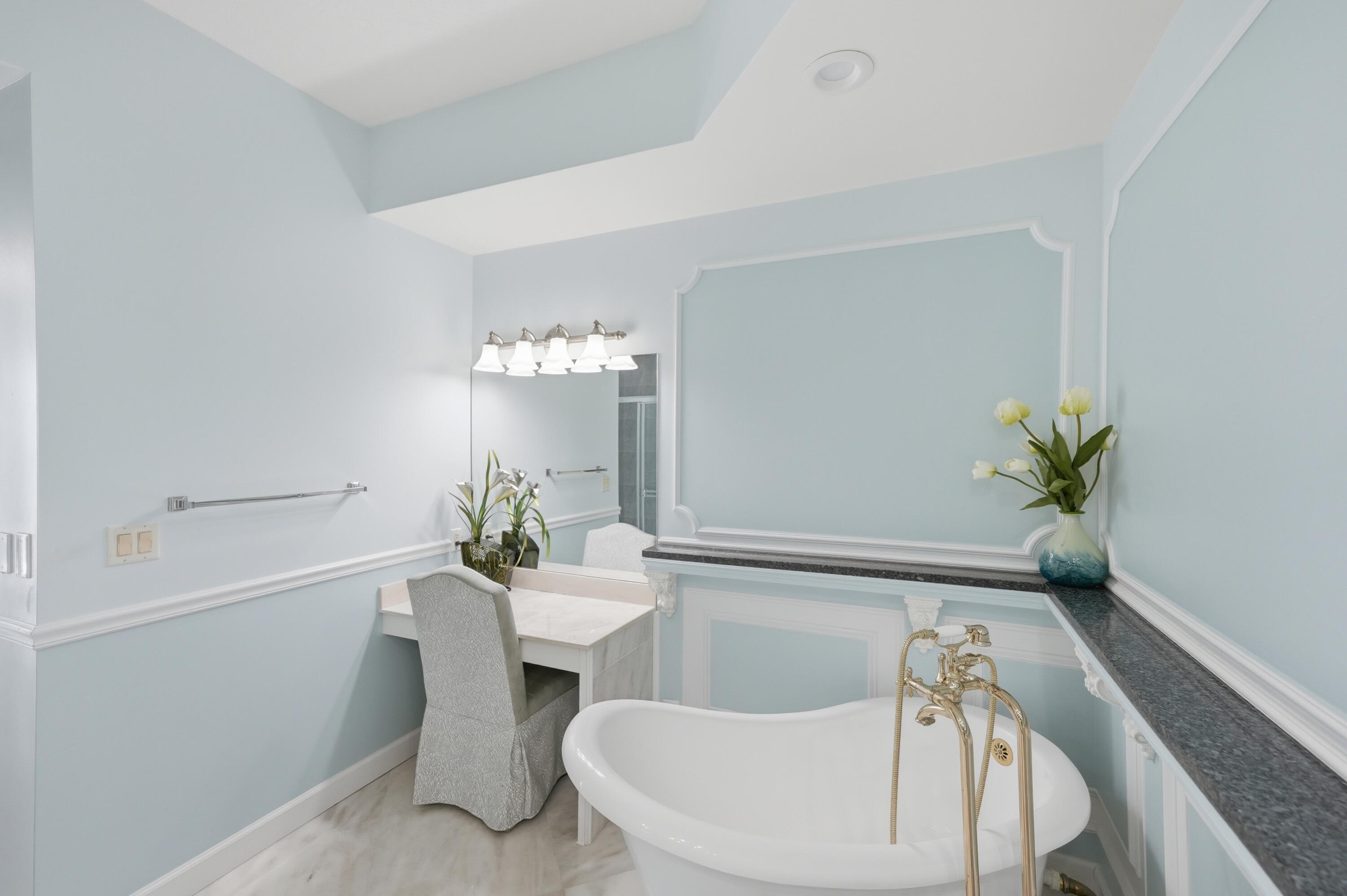 THE ATRIUM ON THE OCEAN, A CONDOMINIUM - Residential