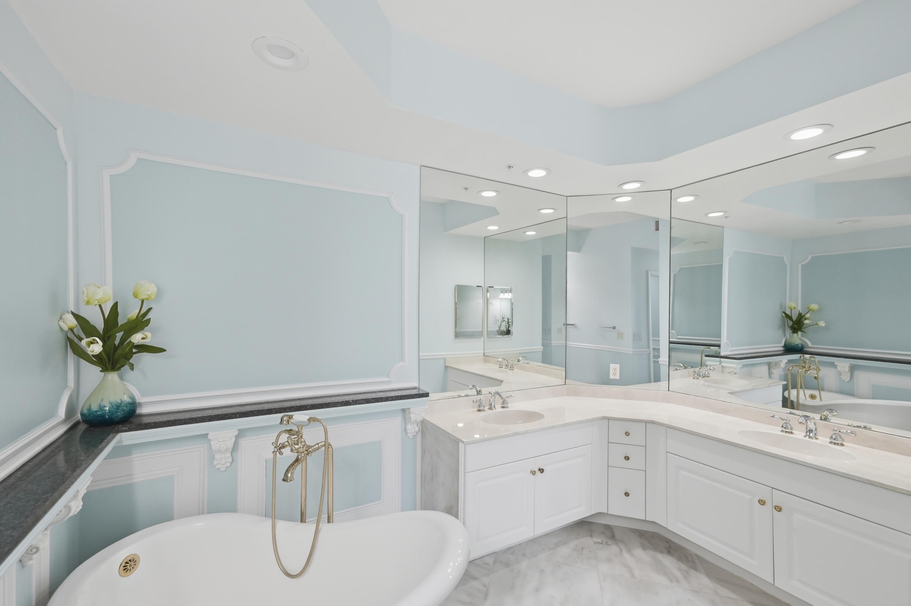 THE ATRIUM ON THE OCEAN, A CONDOMINIUM - Residential