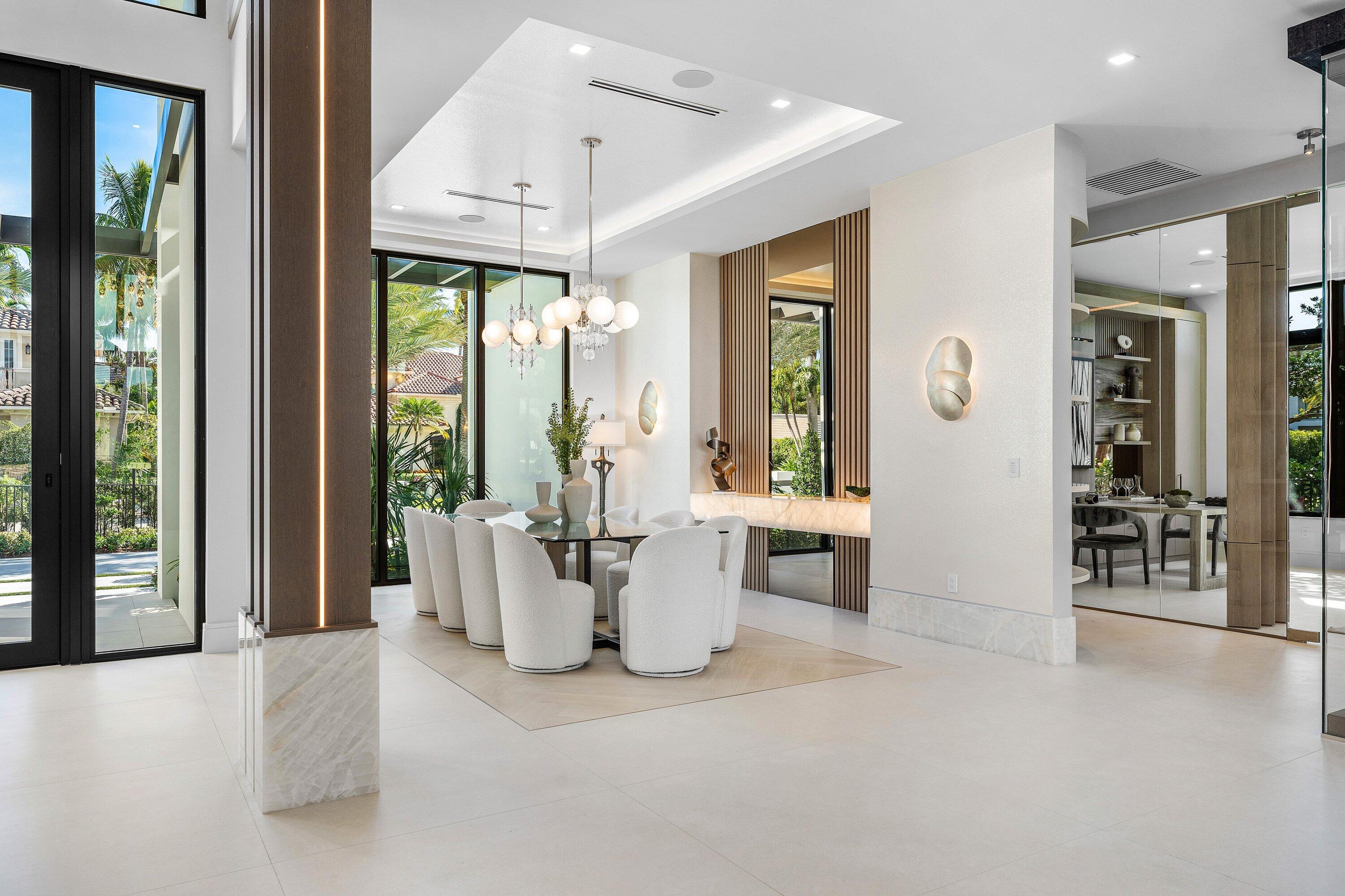 ROYAL PALM YACHT & COUNTRY CLUB - Residential