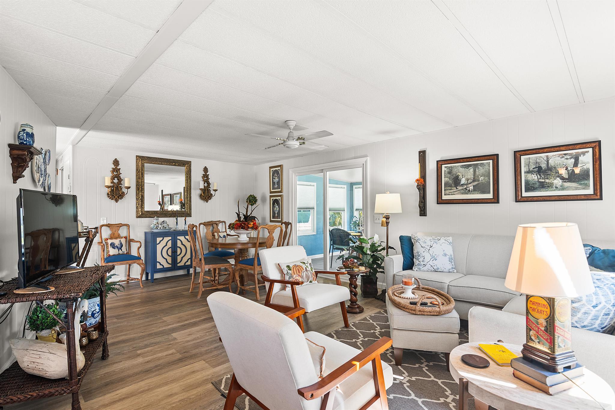 Pinelake Village - Residential