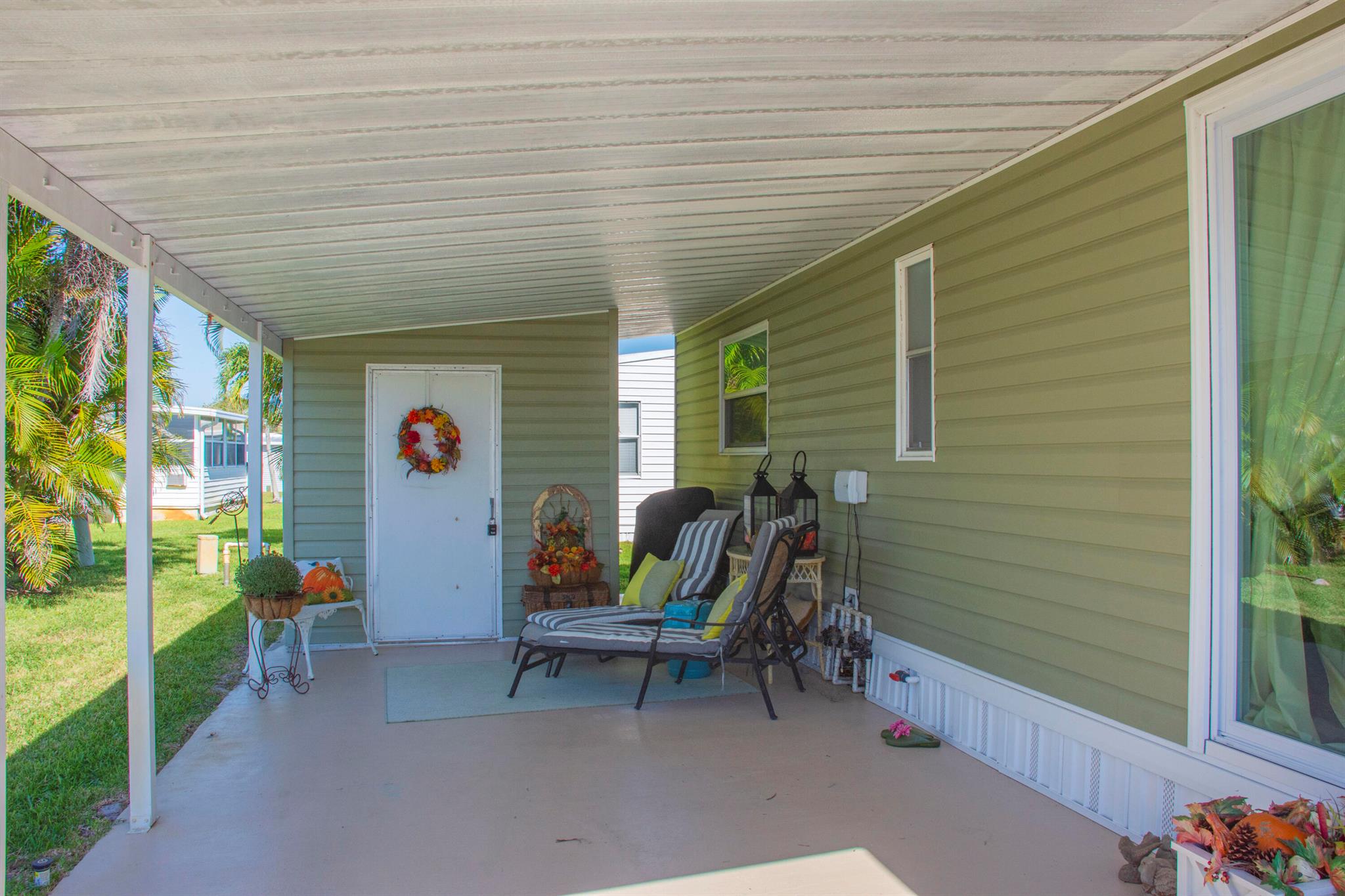 Pinelake Village - Residential