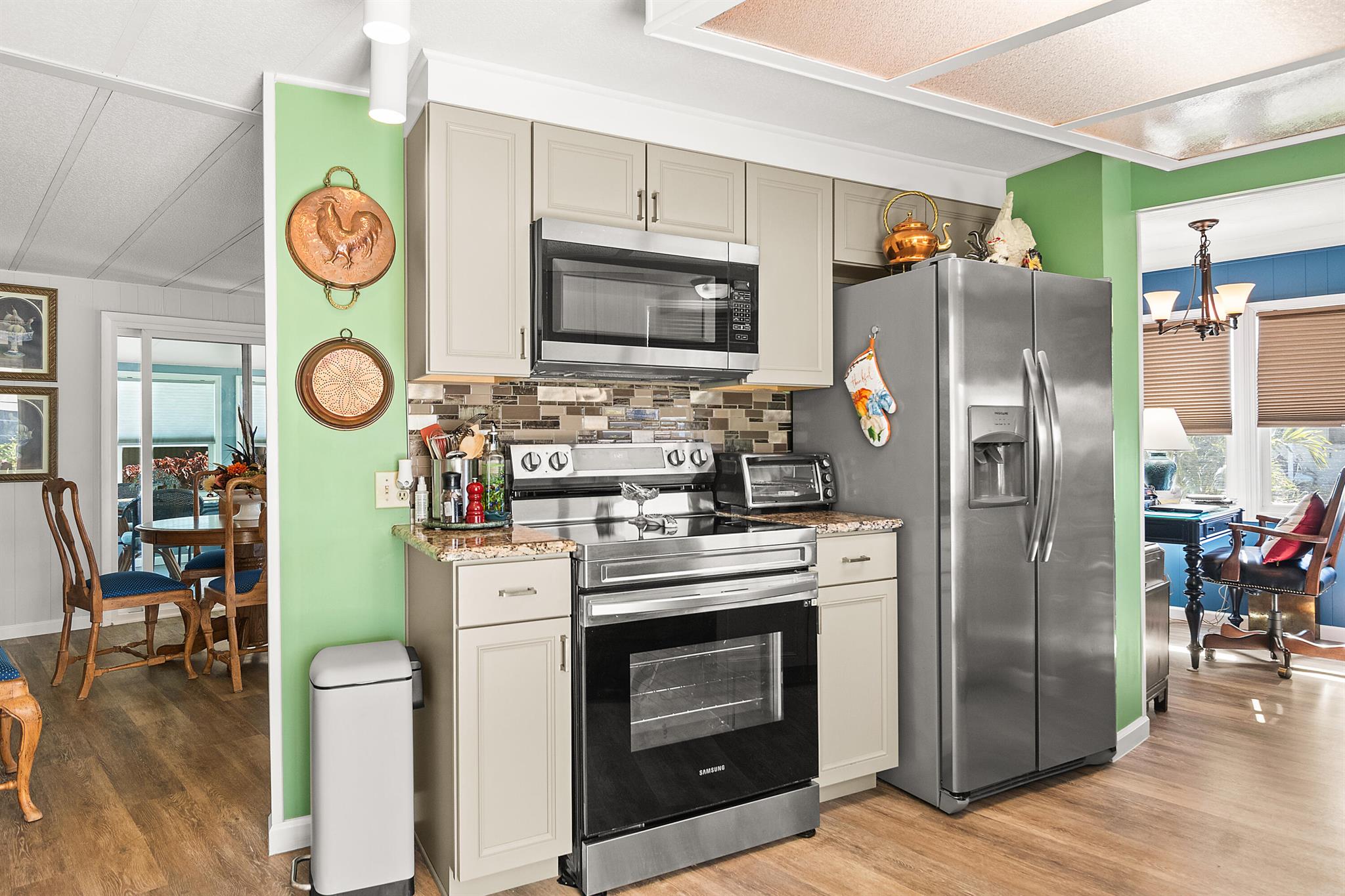 Pinelake Village - Residential