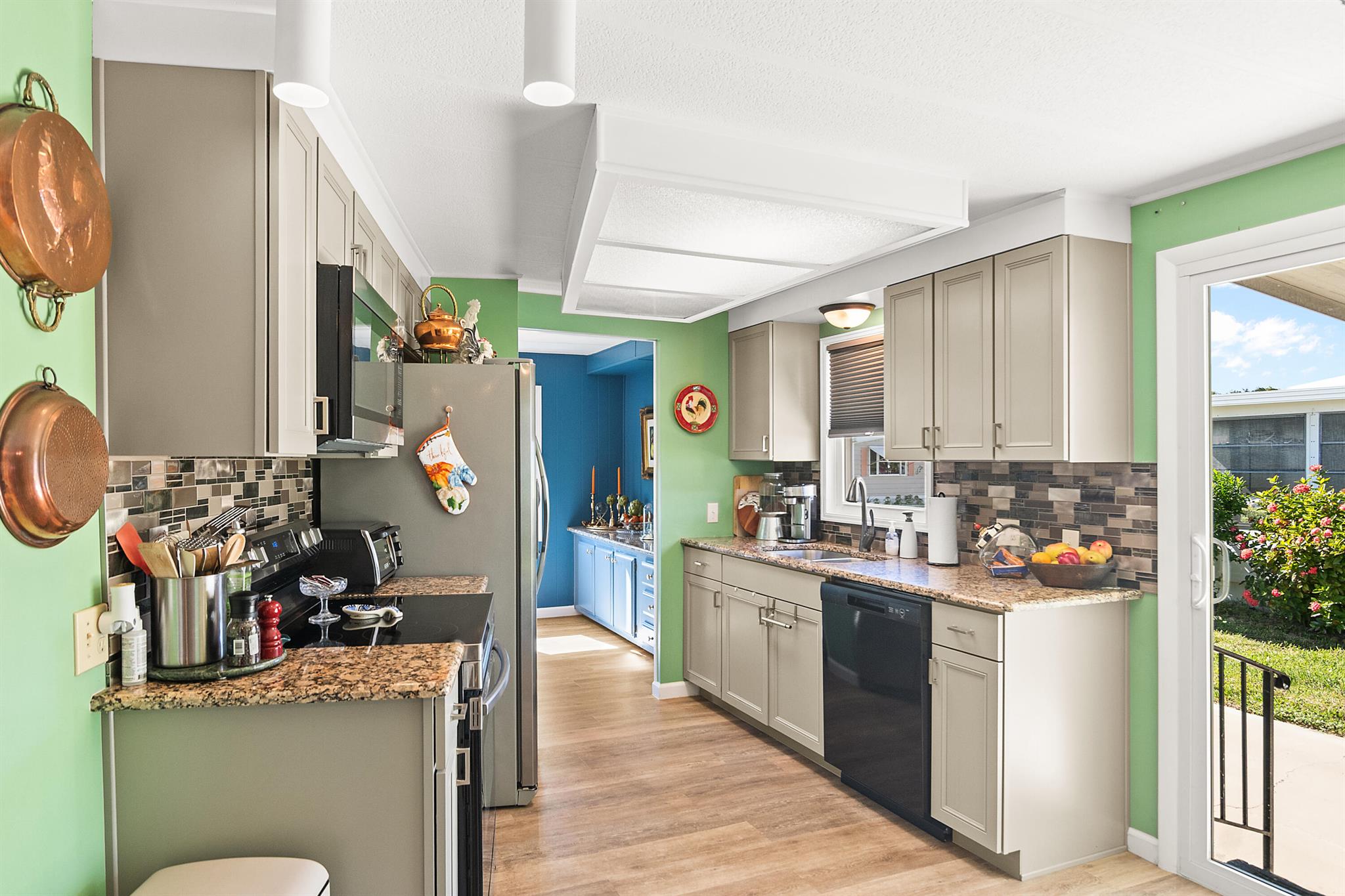 Pinelake Village - Residential