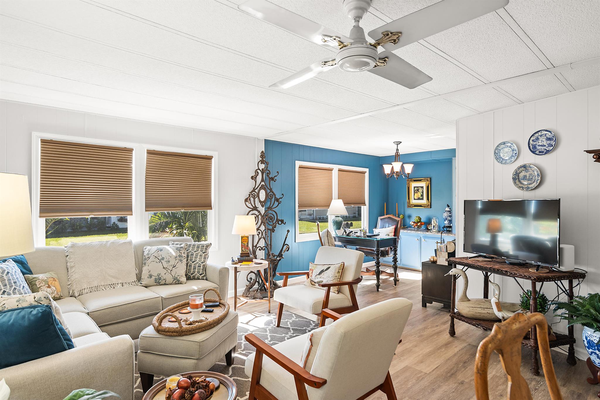 Pinelake Village - Residential