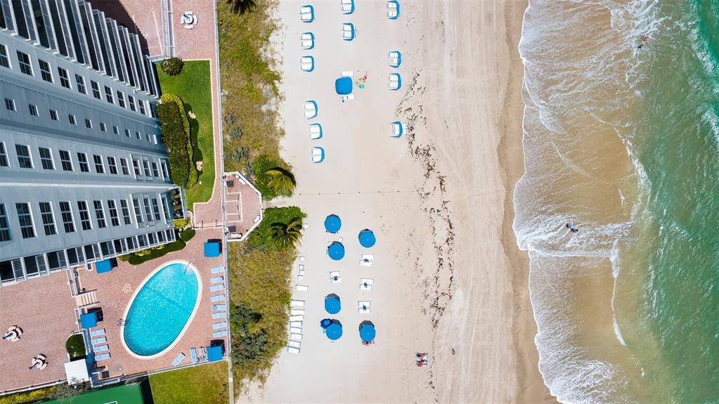 REGENCY TOWER CONDO - Residential