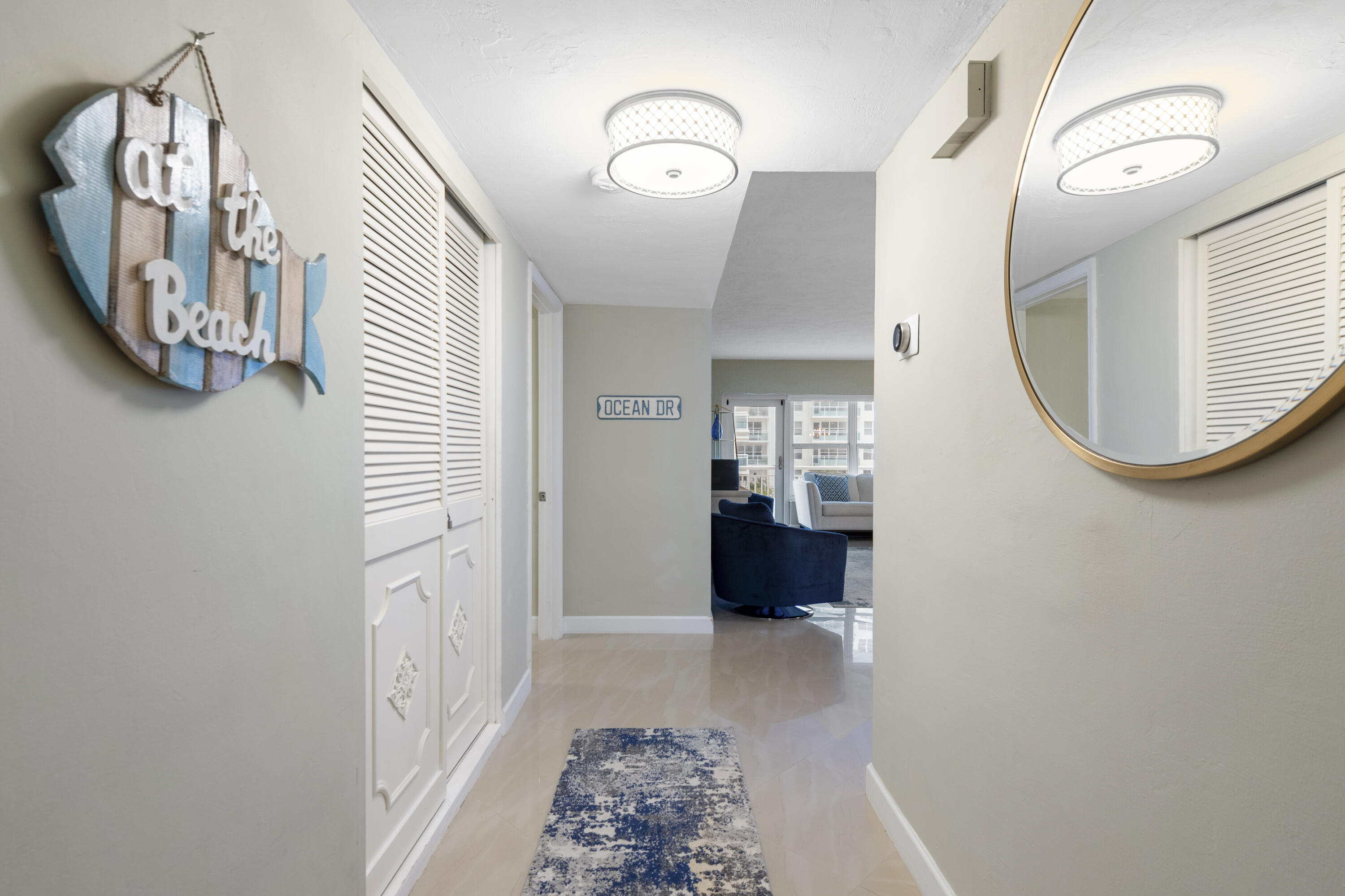 REGENCY TOWER CONDO - Residential