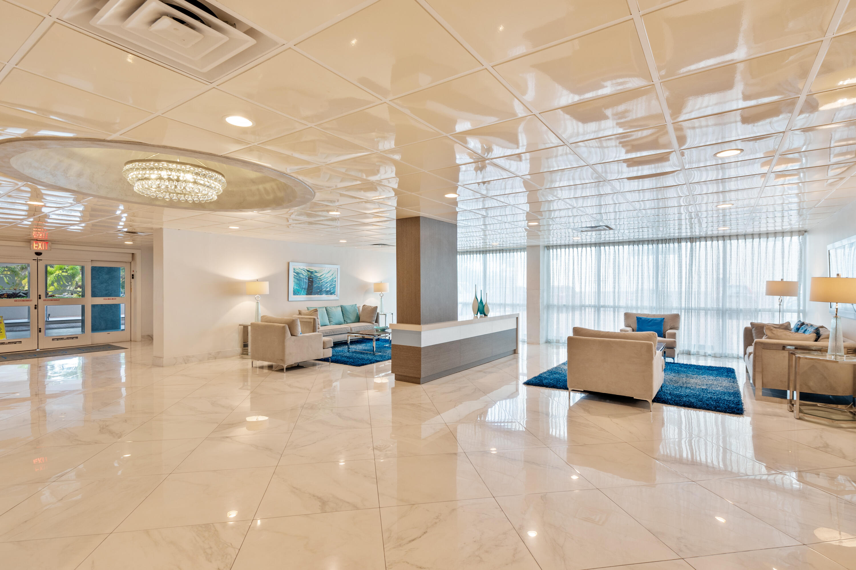 REGENCY TOWER CONDO - Residential