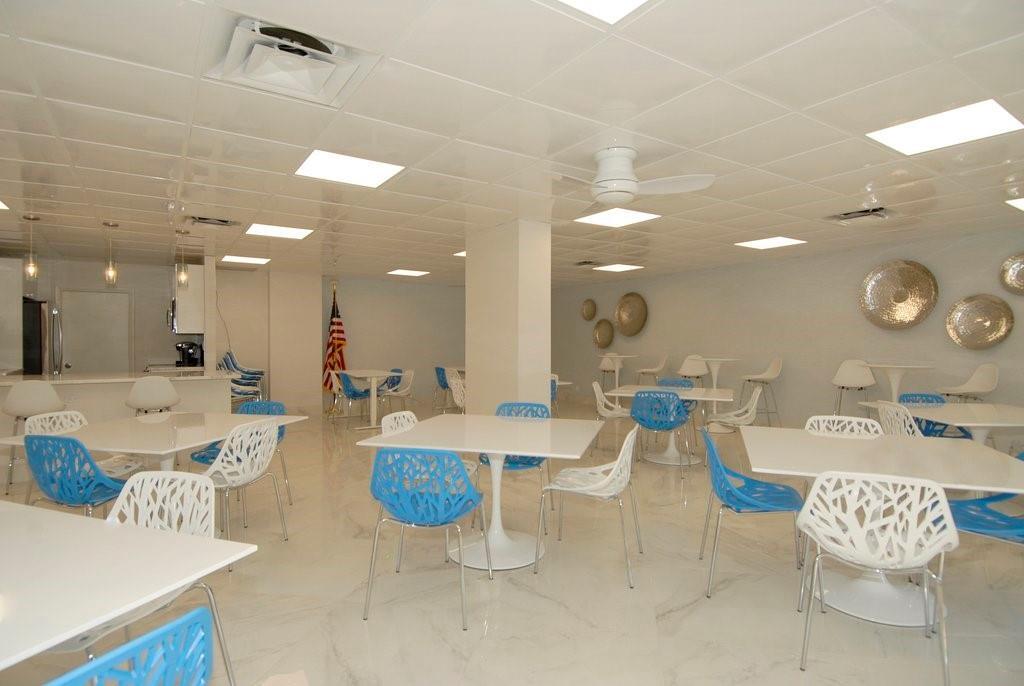 REGENCY TOWER CONDO - Residential