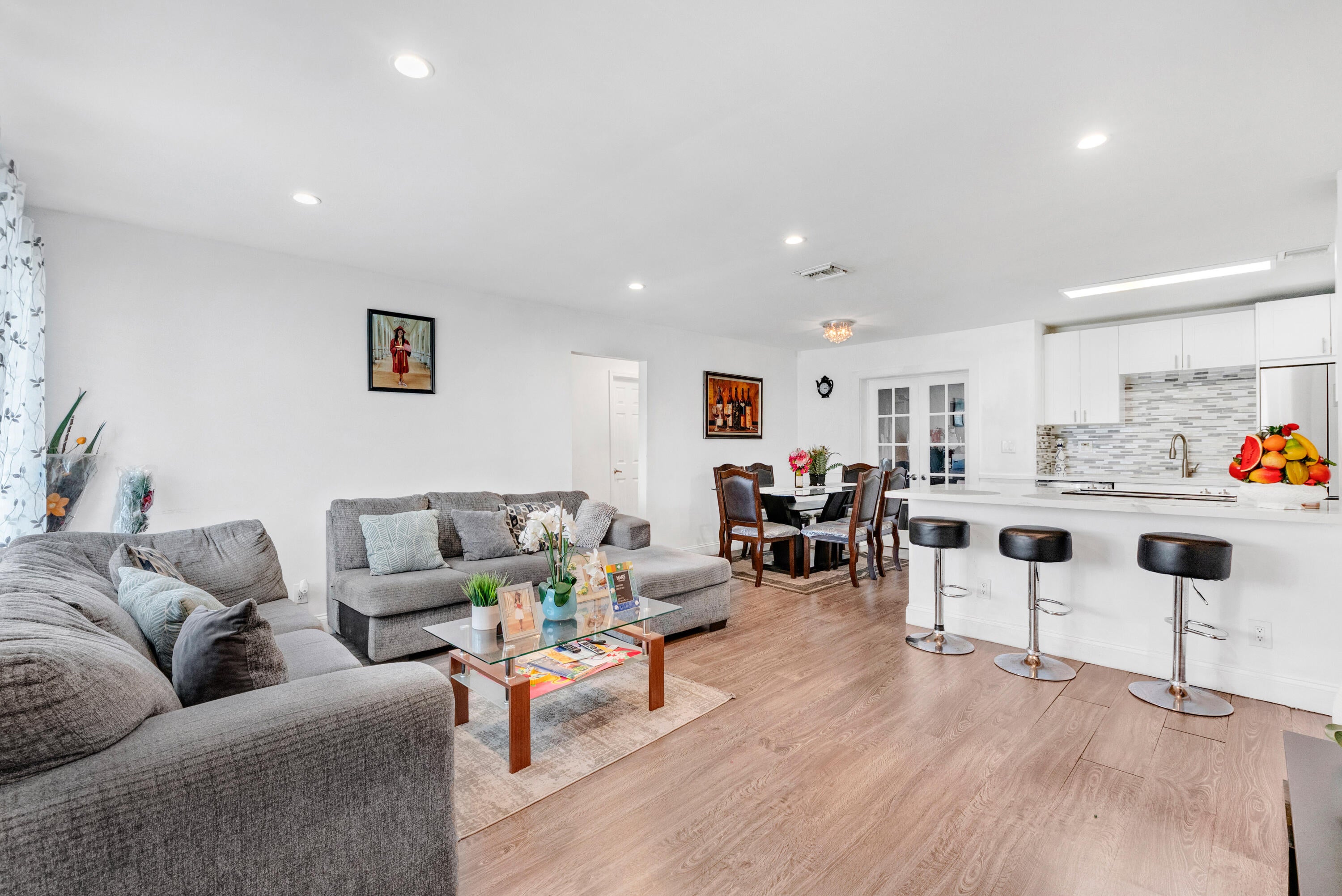 Photo 1 of 26 — 5711 NW 65TH Way, Tamarac, FL 33321