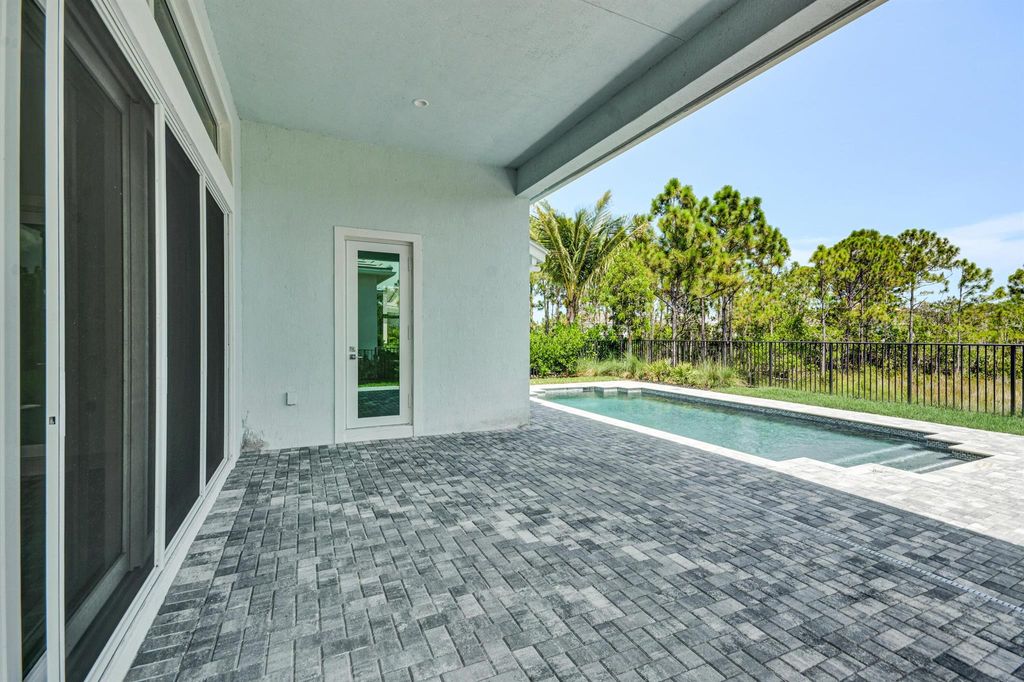 Photo of 142 SE Calmo Circle, Port Saint Lucie, FL 34984 (MLS # R11108853)