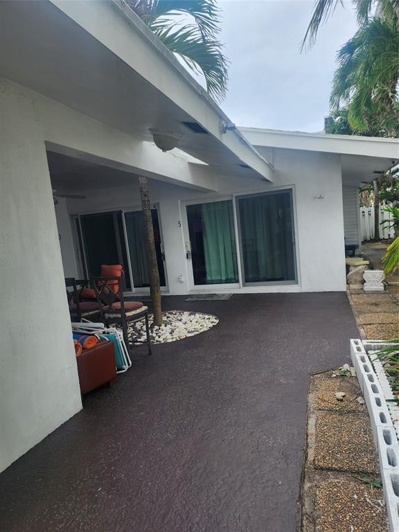 Lauderdale by the sea - Residential Income