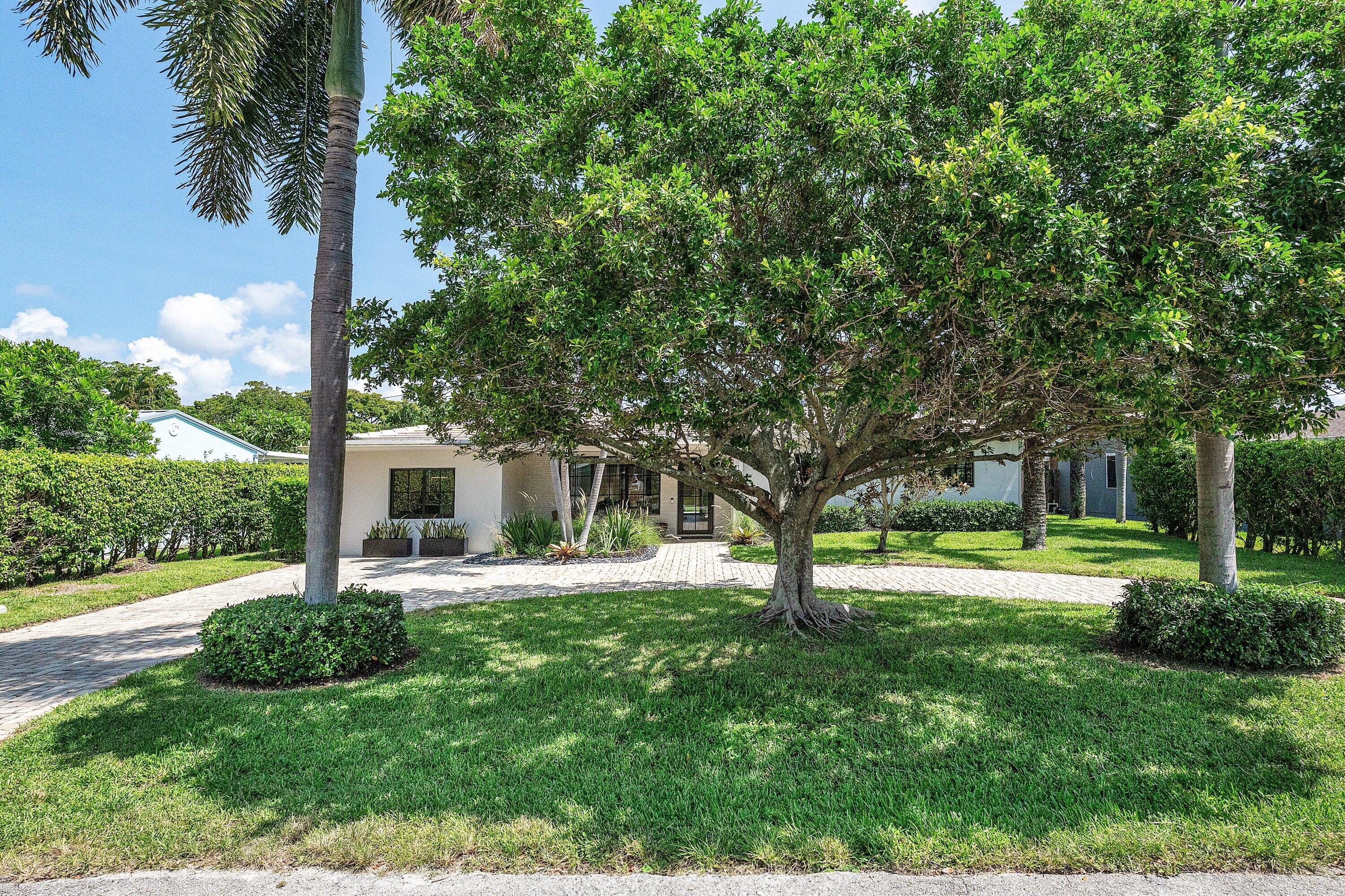 115 Bonnie Briar Lane