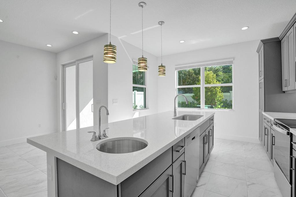 DEERFIELD CROSSING - Residential Lease