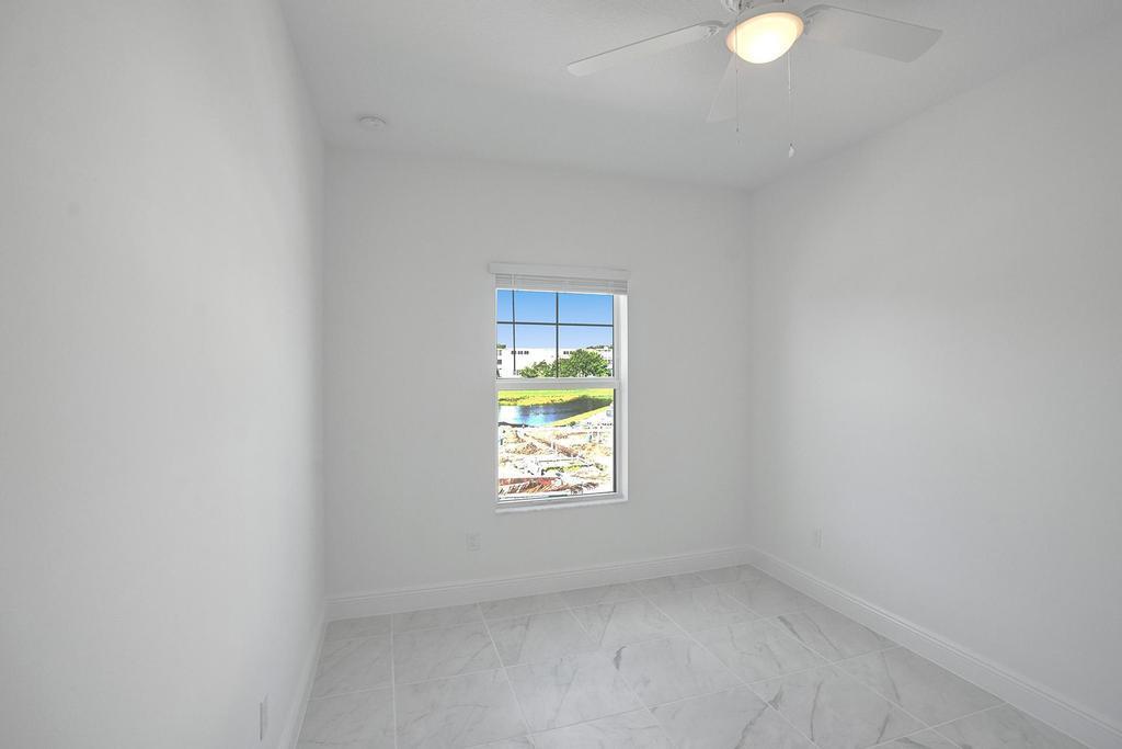 DEERFIELD CROSSING - Residential Lease