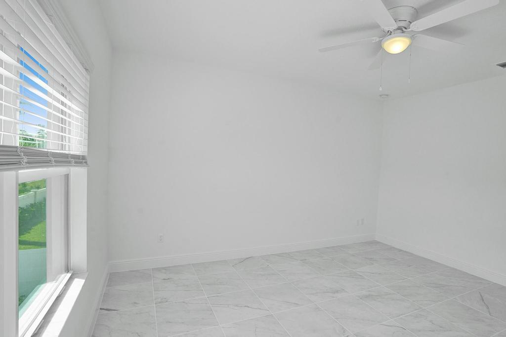 DEERFIELD CROSSING - Residential Lease