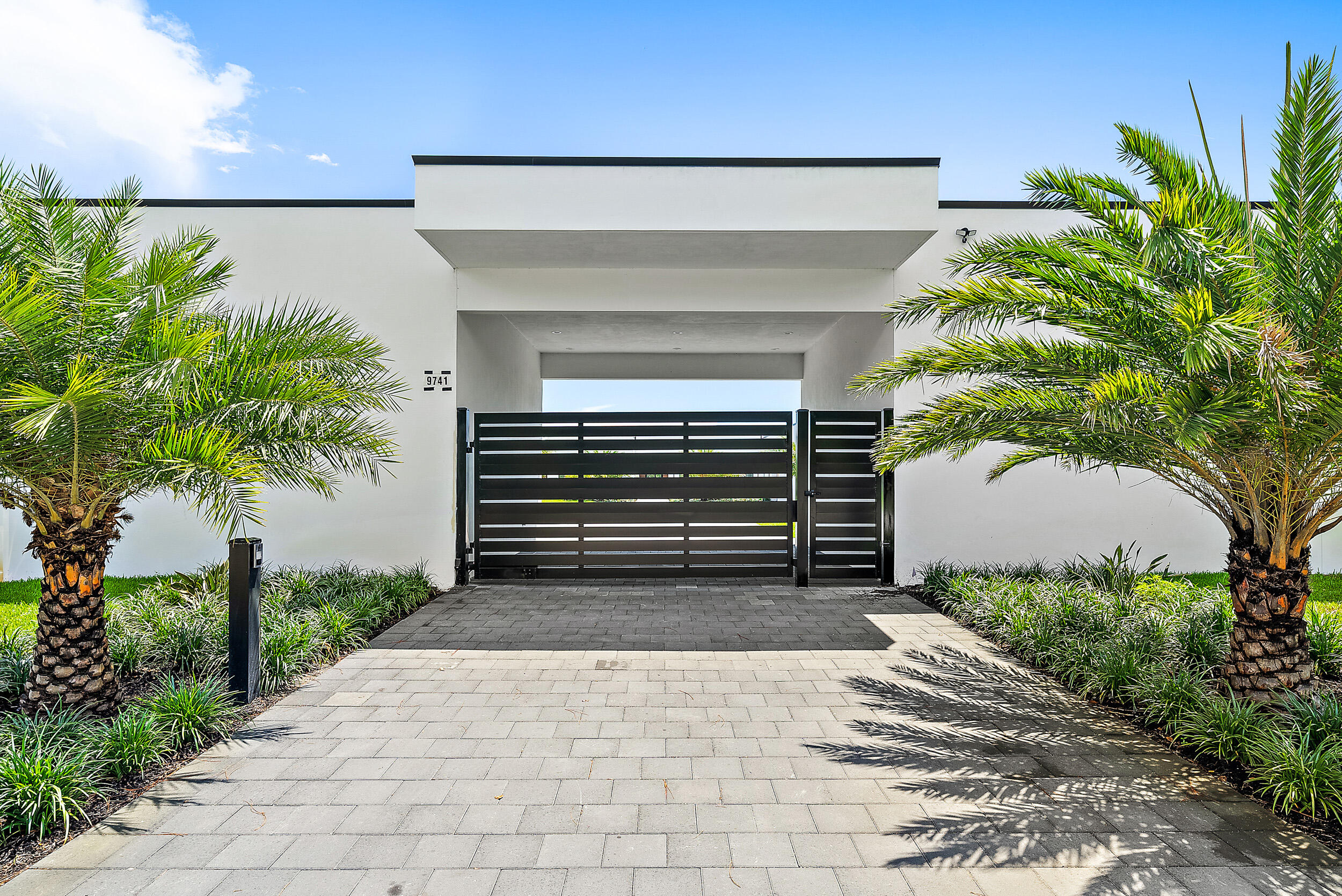 Gomez - Residential