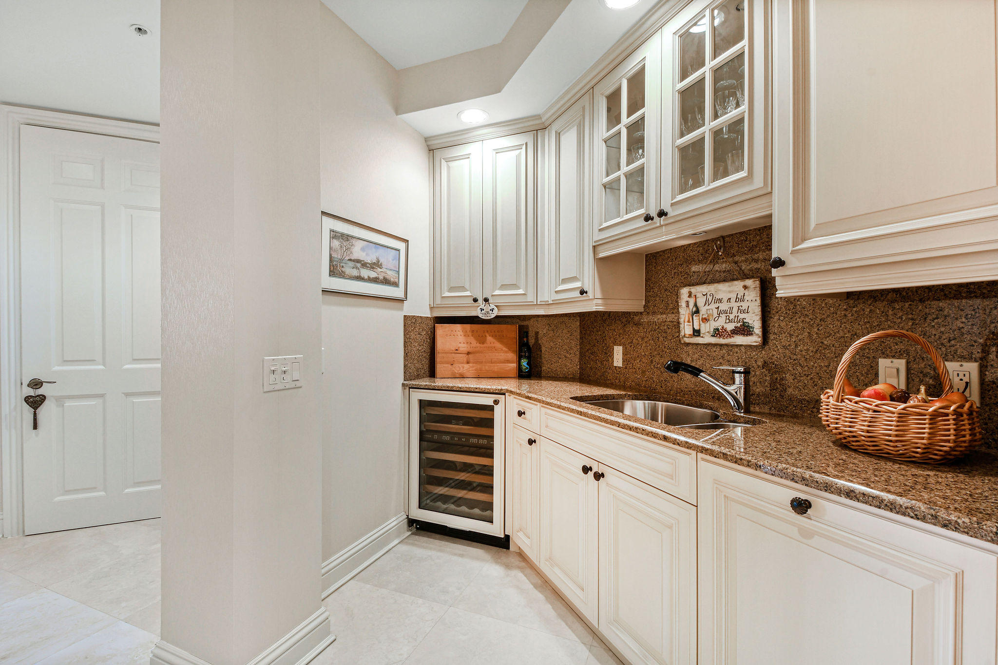 ONE WATERMARK PLACE OF THE PALM BEACHES - Residential